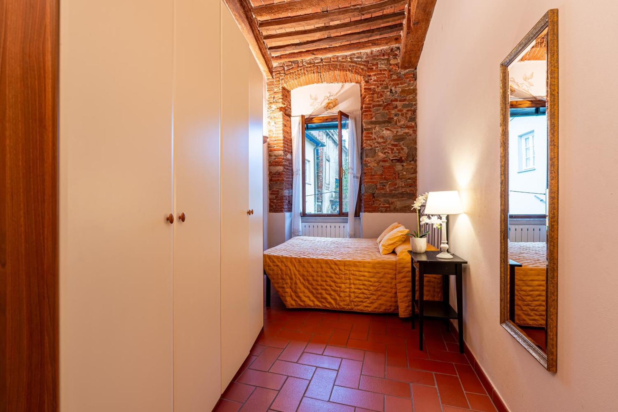 Apartment Anfiteatro Lucca Bagian luar foto