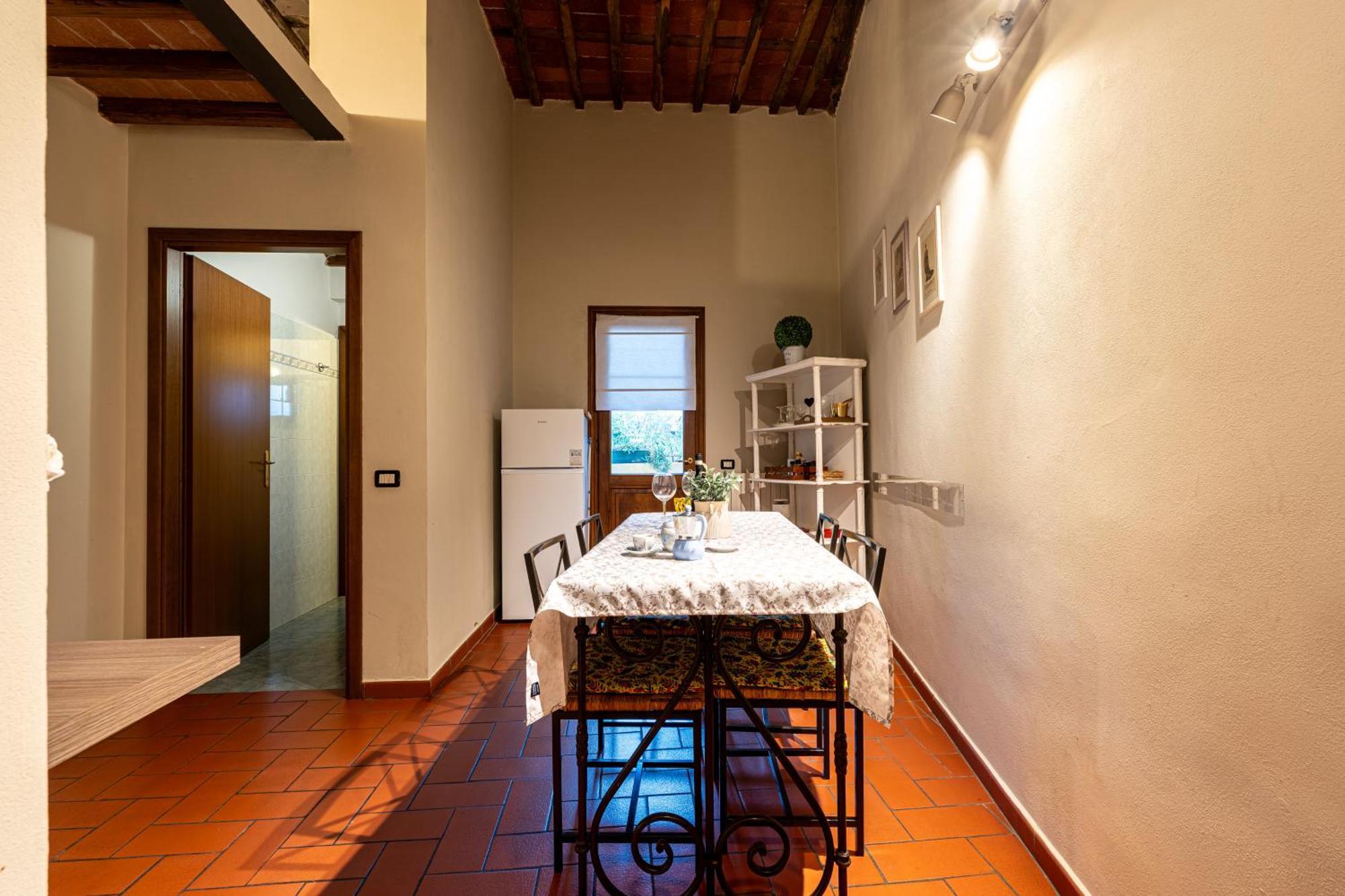 Apartment Anfiteatro Lucca Bagian luar foto
